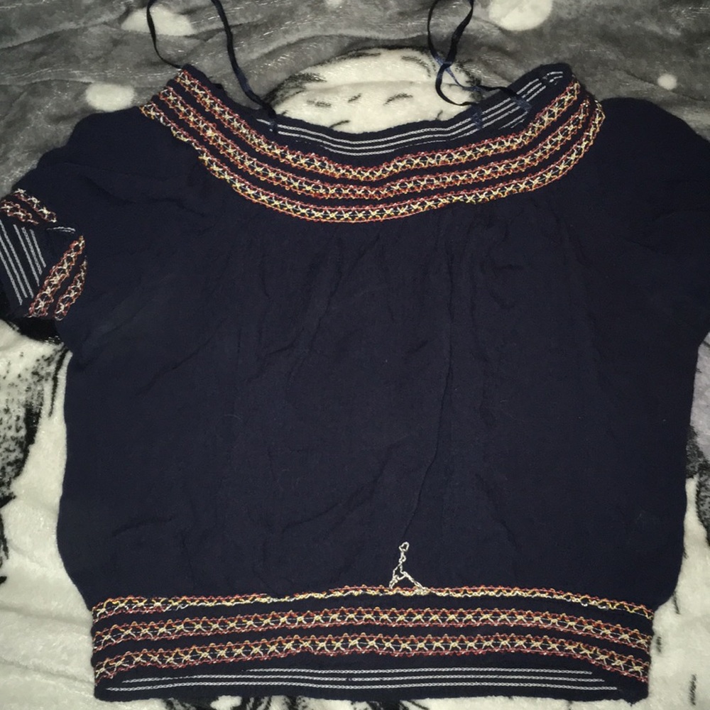 Crop top